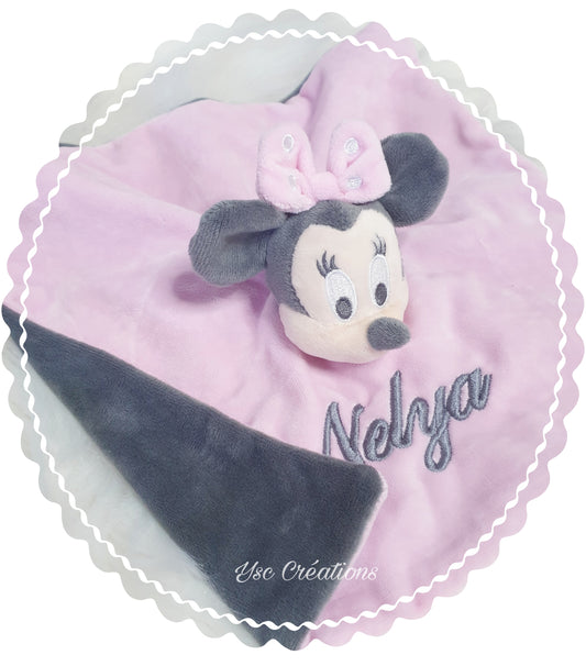 Doudou Disney personnalisé – Minnie ou Mickey avec prénom brodé