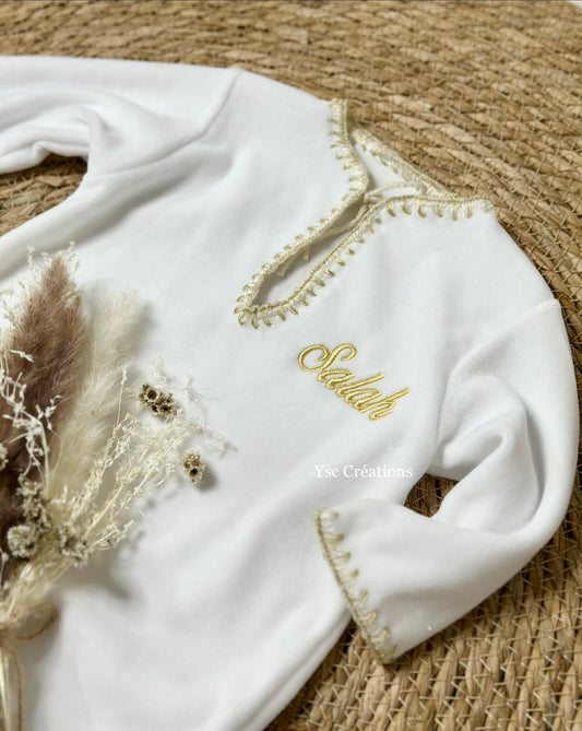 Tenue bébé toucher velours personnalisée avec prénom brodé – Col décor doré, idéale pour fête