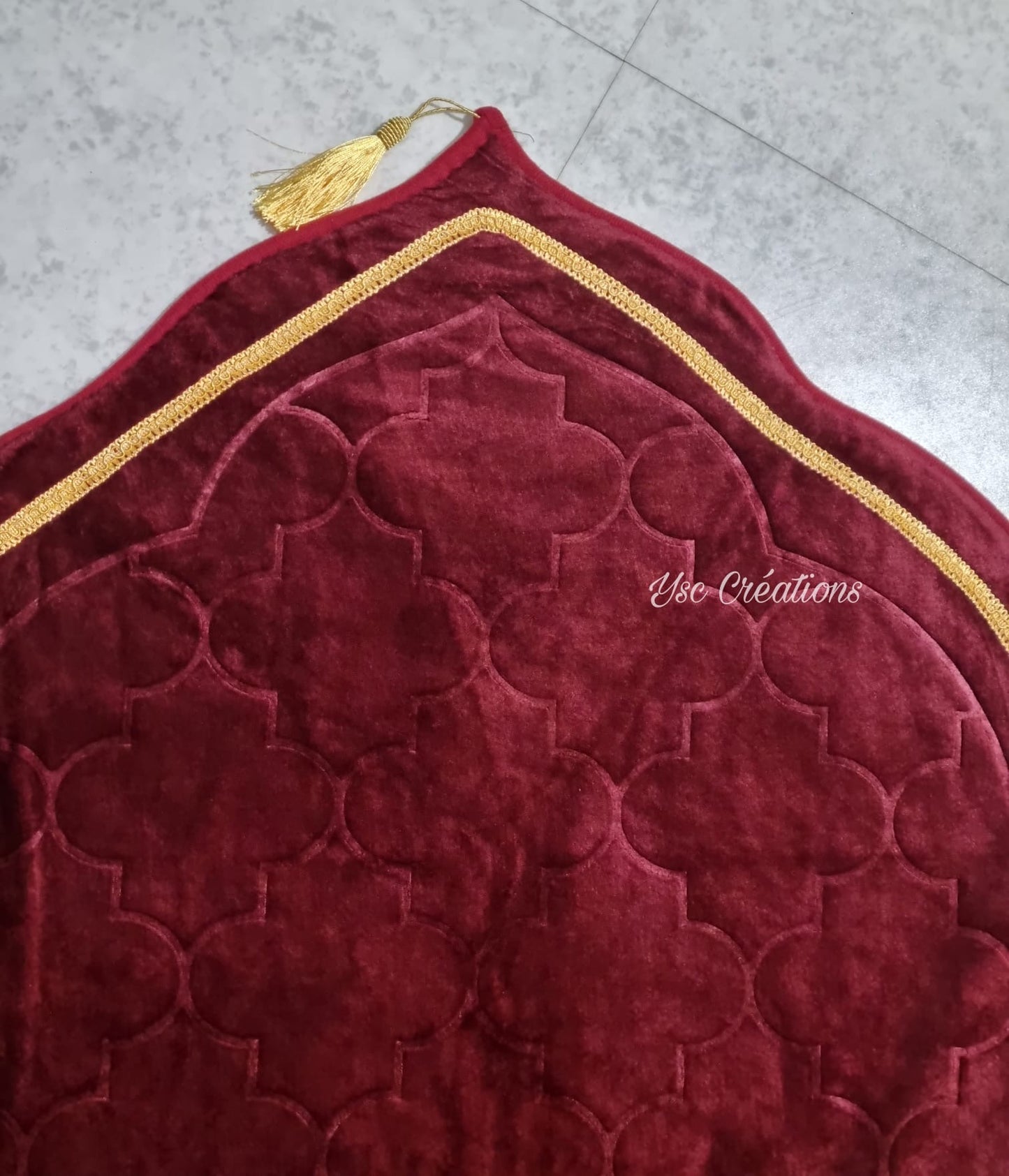 Tapis de prière personnalisé forme dôme