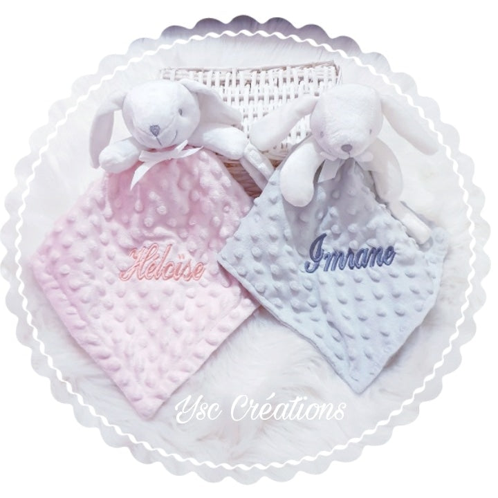 Doudou lapin bébé minky personnalisé – Broderie prénom douce et sécurisée