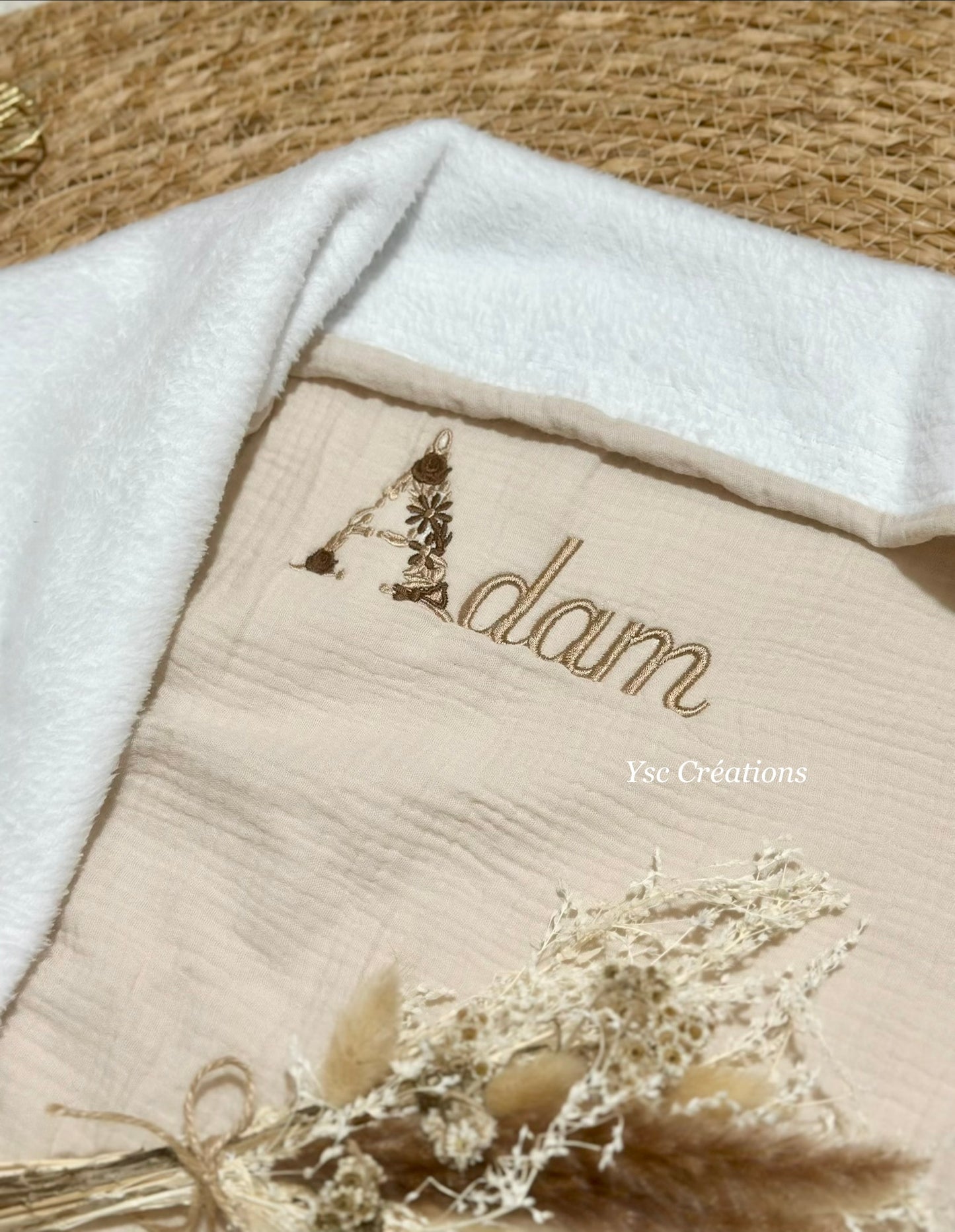 couverture naissance personnalisée broderie prénom élégante
